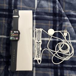 Apple Watch Series 9 45MM 