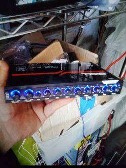 Ds18 eqx car equalizer(brand new) 75$ firm
