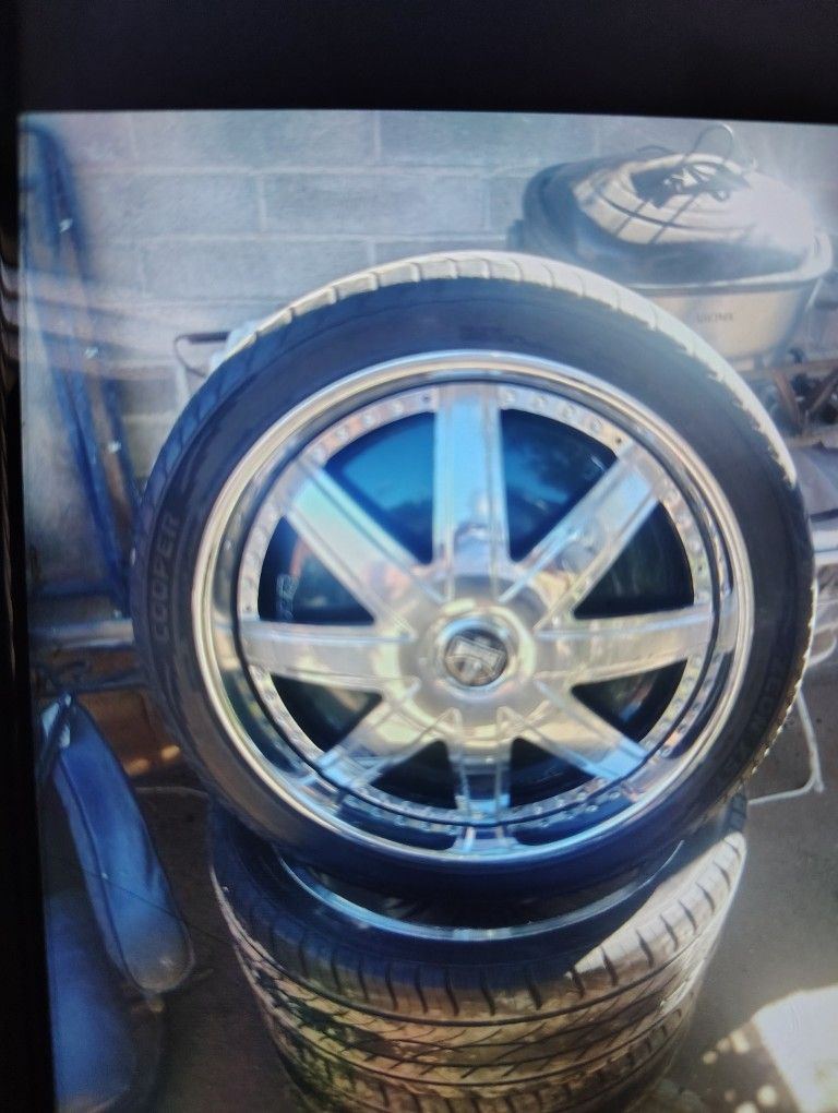 Dub Spinners 24"