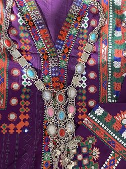 Pakistani Ethnic Dress 