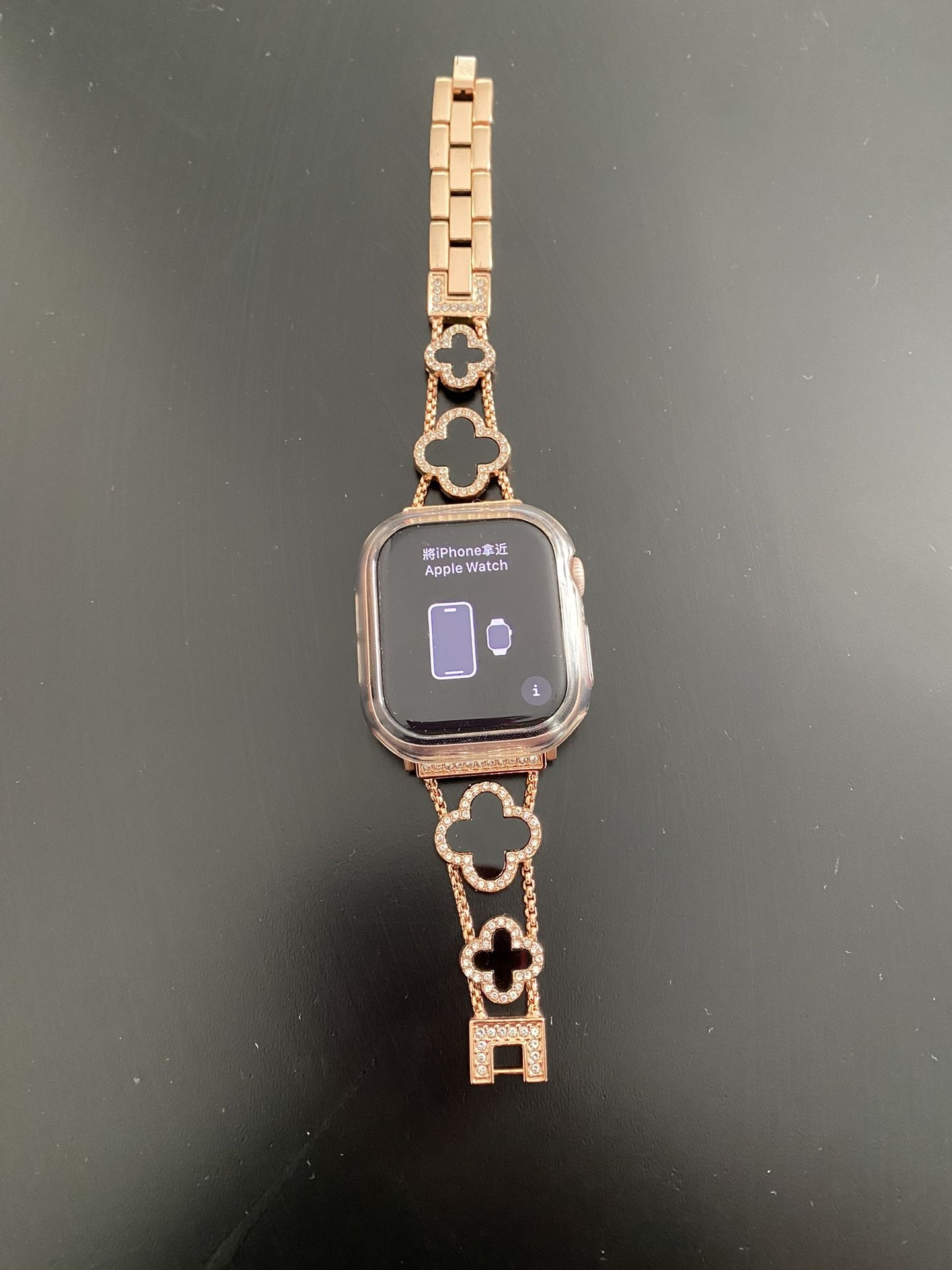 Apple Watch Series 10 (Rose Gold)