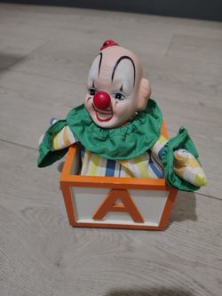 Classic Clown In The Box 