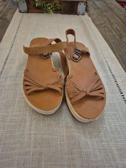 Lucky Brand Sandals