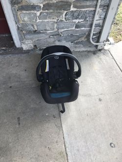 Small baby seat