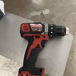 M18 Milwaukee cordless drill