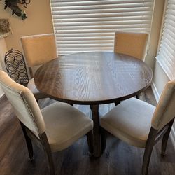 Dinning Table and 4 Chairs
