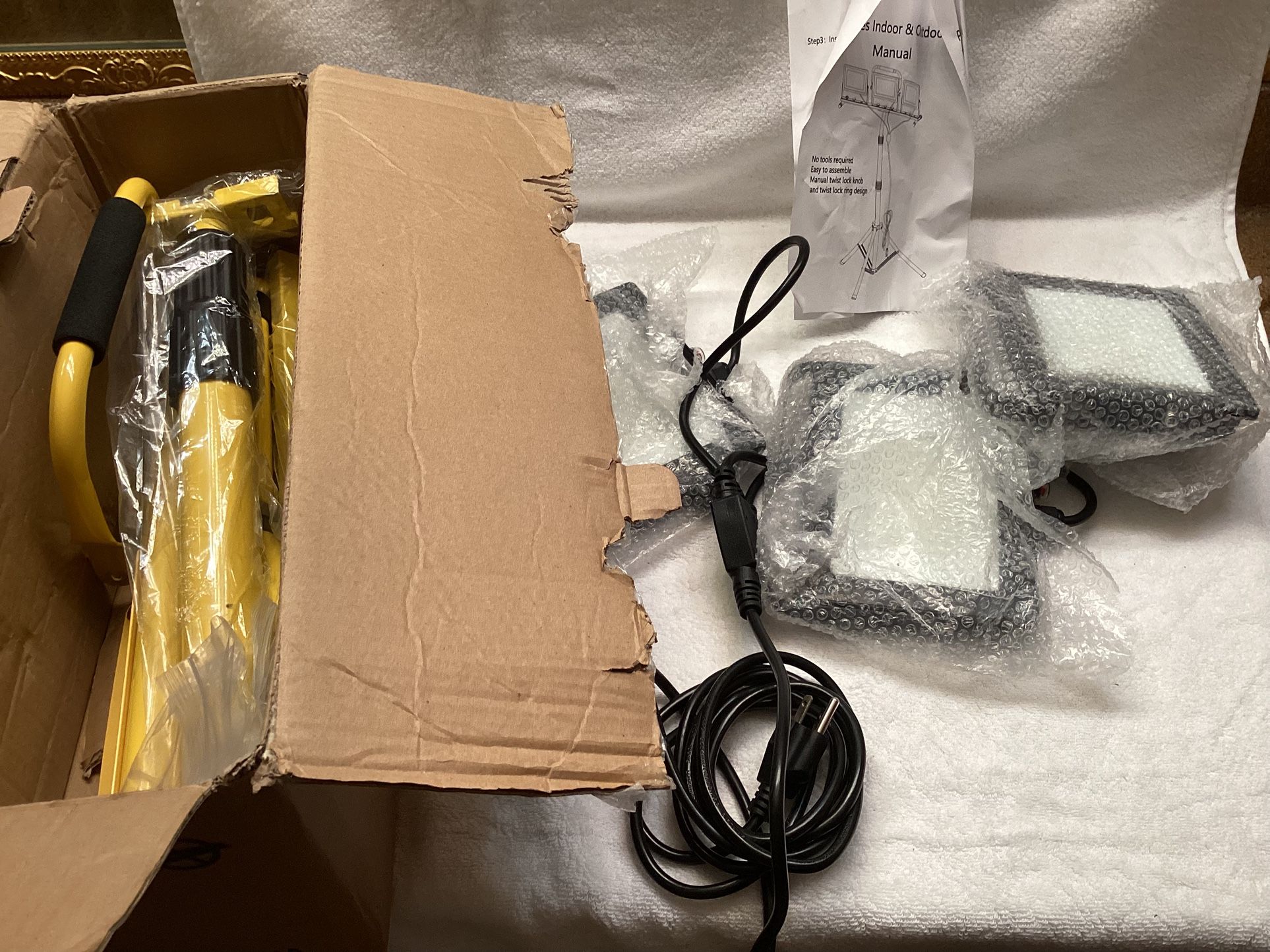 22000 Lumen Work Lights With Stand 3 Adjustable Head LED Lights