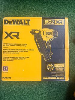 DeWalt XR 20V Brushless Framing Nailer DCN920B