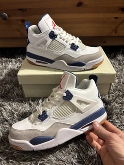 Jordan 4 Navy Blue SB size 8 Men’s Sneakers