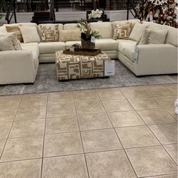 Three-piece sectional