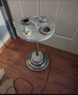 Vintage high collectible, very rare, stand up light, up, 1930s, ashtray.