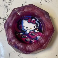 Hello Kitty Puffin Ashtray
