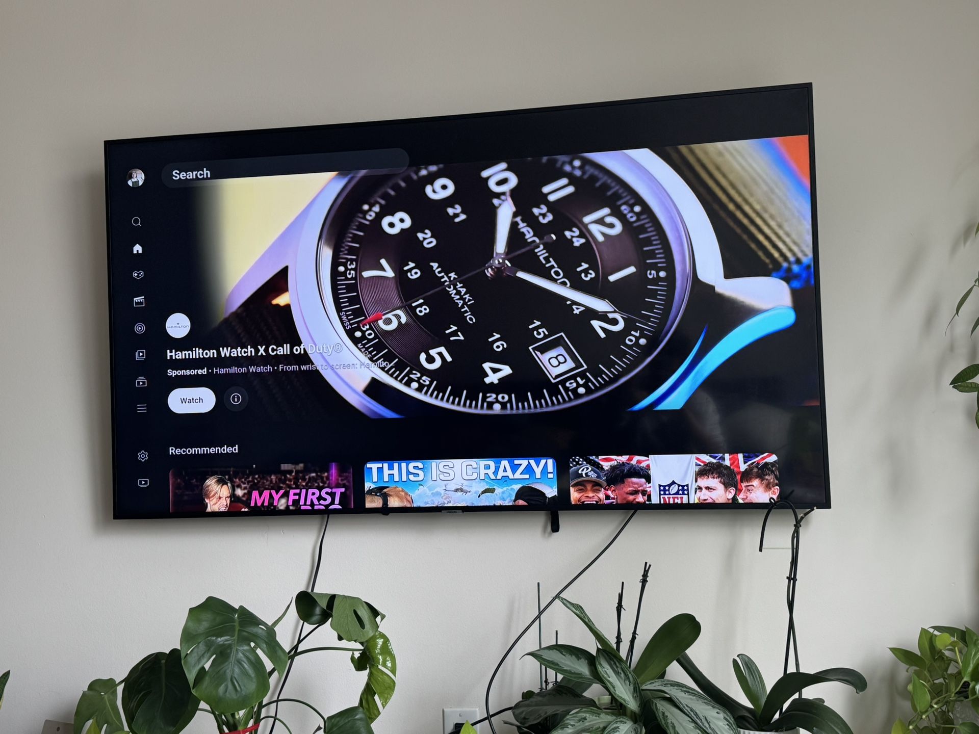 72 Inch Samsung TV + Wall Mount 