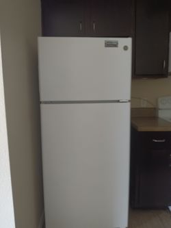 Fridge Freezer WORKS