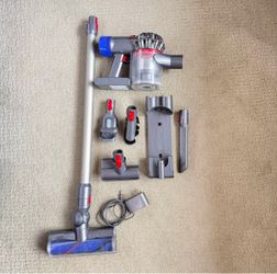 Dyson V8 Animal cordless vacuum