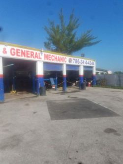 Auto mechanic Cv joint service