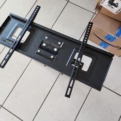TV Mount Dynex For 47"-75" Tvs