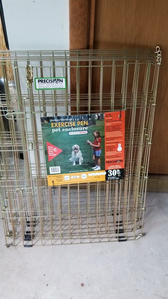 Brand new 30' high PETCO Precision dog exercise pen/enclosure