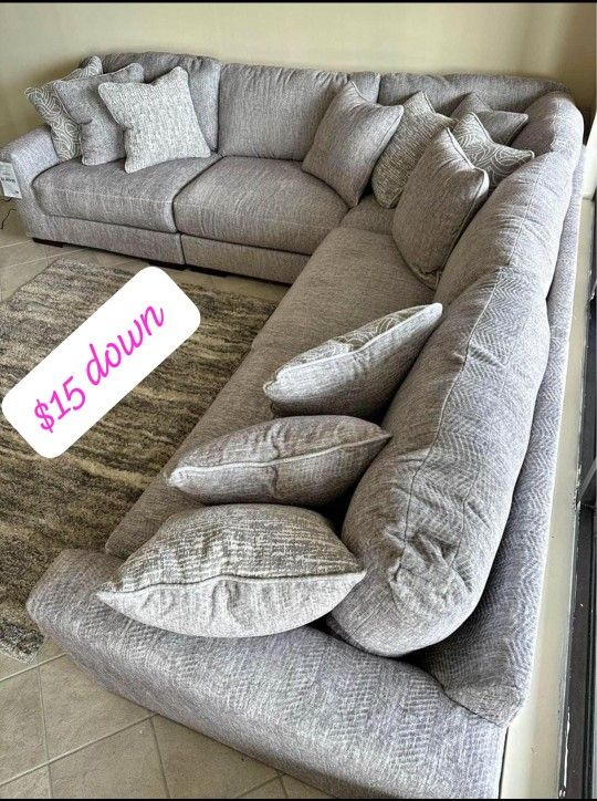 $10 Down Finance Reclining Sectional Sofa Loveseat Bedroom Set Queen Or King Bed Matress Dining Table