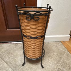 Longaberger JW Collection UMBRELLA WROUGHT IRON STAND w/ basket Plastic Protecto