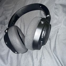 Steel Series Arctis Nova 7p Gen 2 Wireless gaming Headset (PS5/Xbox/PC)
