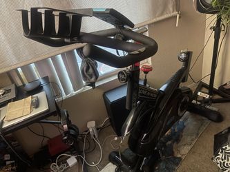 BELT DRIVE DELUXE FLYWHEEL INDOOR CYCLING BIKE - LD582