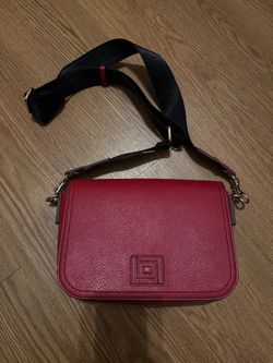 Liz Claiborne red crossbody purse