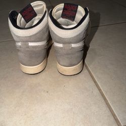 Nike Air Jordan 1 grey good condition size 6y