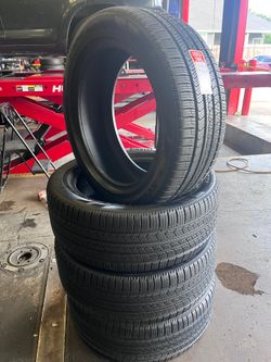 275/50R22 PIRELLI SCORPION AS full tires set 90% life DOT 2025