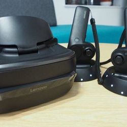 Virtual Reality Headset for Gamers and Computer