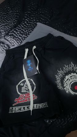 hellstar shorts black with red design medium in men’s