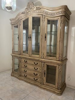 Vintage Glass Display Cabinet - Beautifully Crafted with Elegant Detail