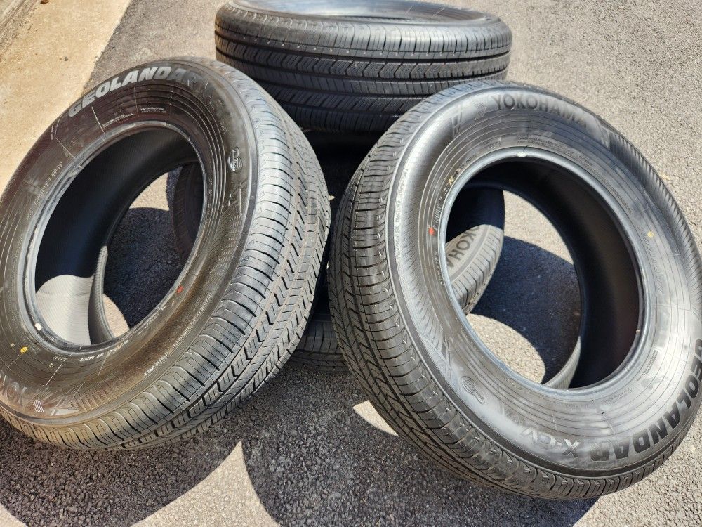 265/70/r18 Yokohama geolandar new