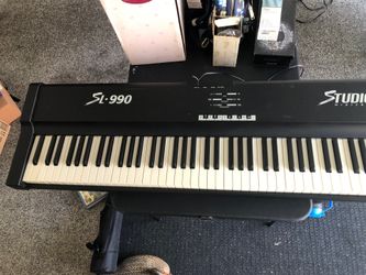 Studiologic SL-990 keyboard midicontroller NICE!!!! $70 wife wants it out of the house