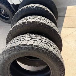 Toyo AT 2 35x12.50R20