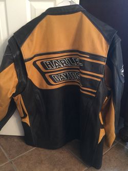 Harley leather jacket (2x)