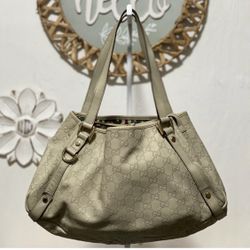Gucci Guccissima Medium Abbey Shoulder Bag