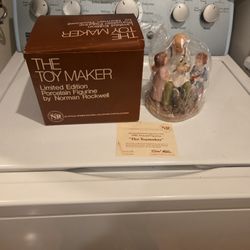 The Toy Maker Norman Rockwell Porcelain Figurine 1982 With Coa