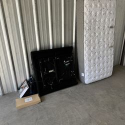 Motosleep Adjustable Twin Bed Frame and Mattress