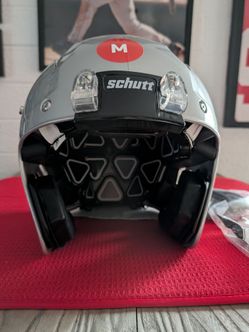 Schutt Vengeance A11 2.0 Helmet - NO FACEMASK - Youth Medium  Silver