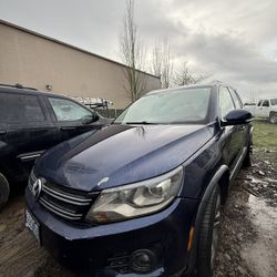 Parting out VW Tiguan 2.0T 4Motion high trim. Parts fit 2012–2017