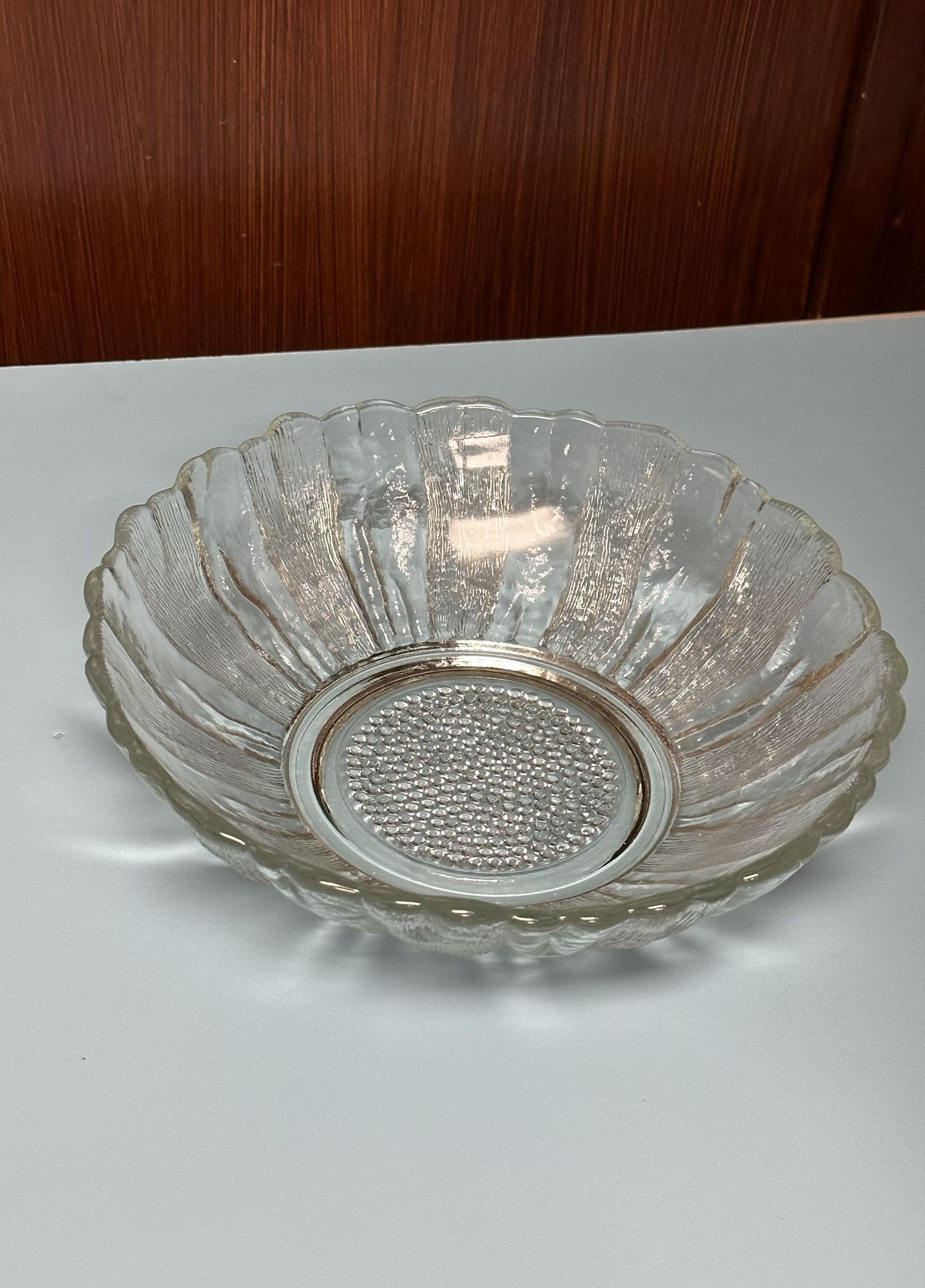 Vintage Glassware bowls Daisy shapes
