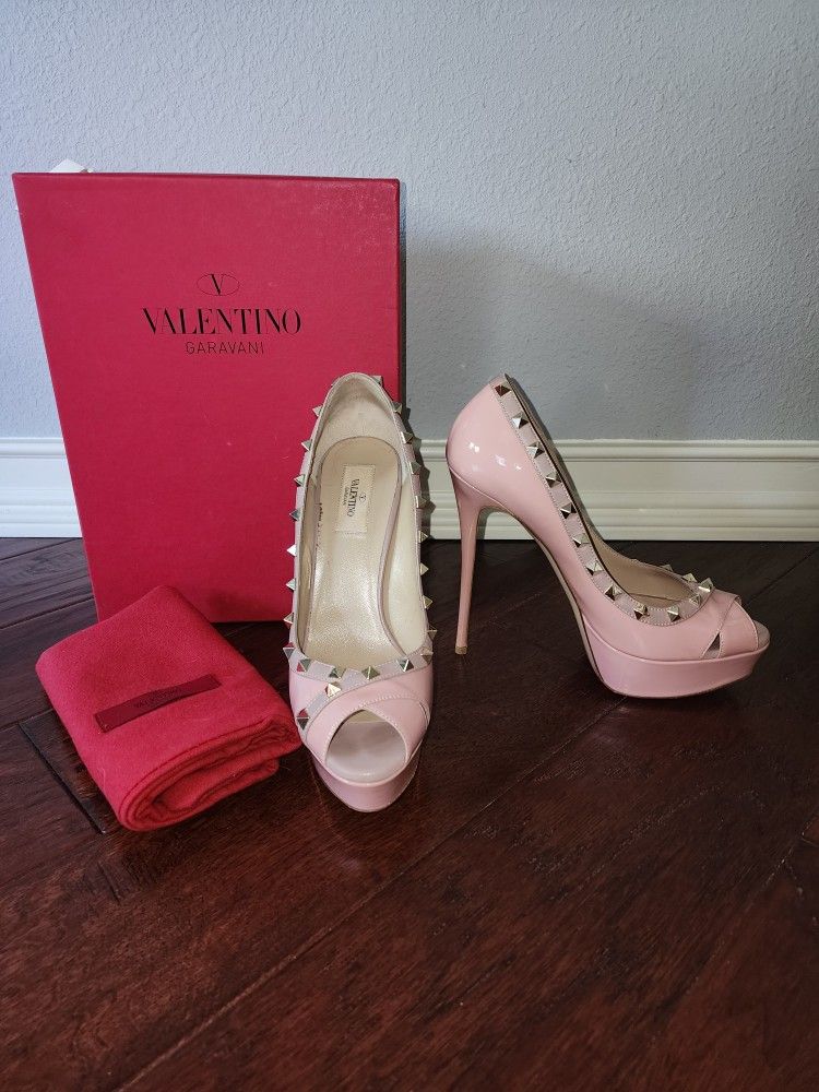 Pink Valentino Rockstud Heels