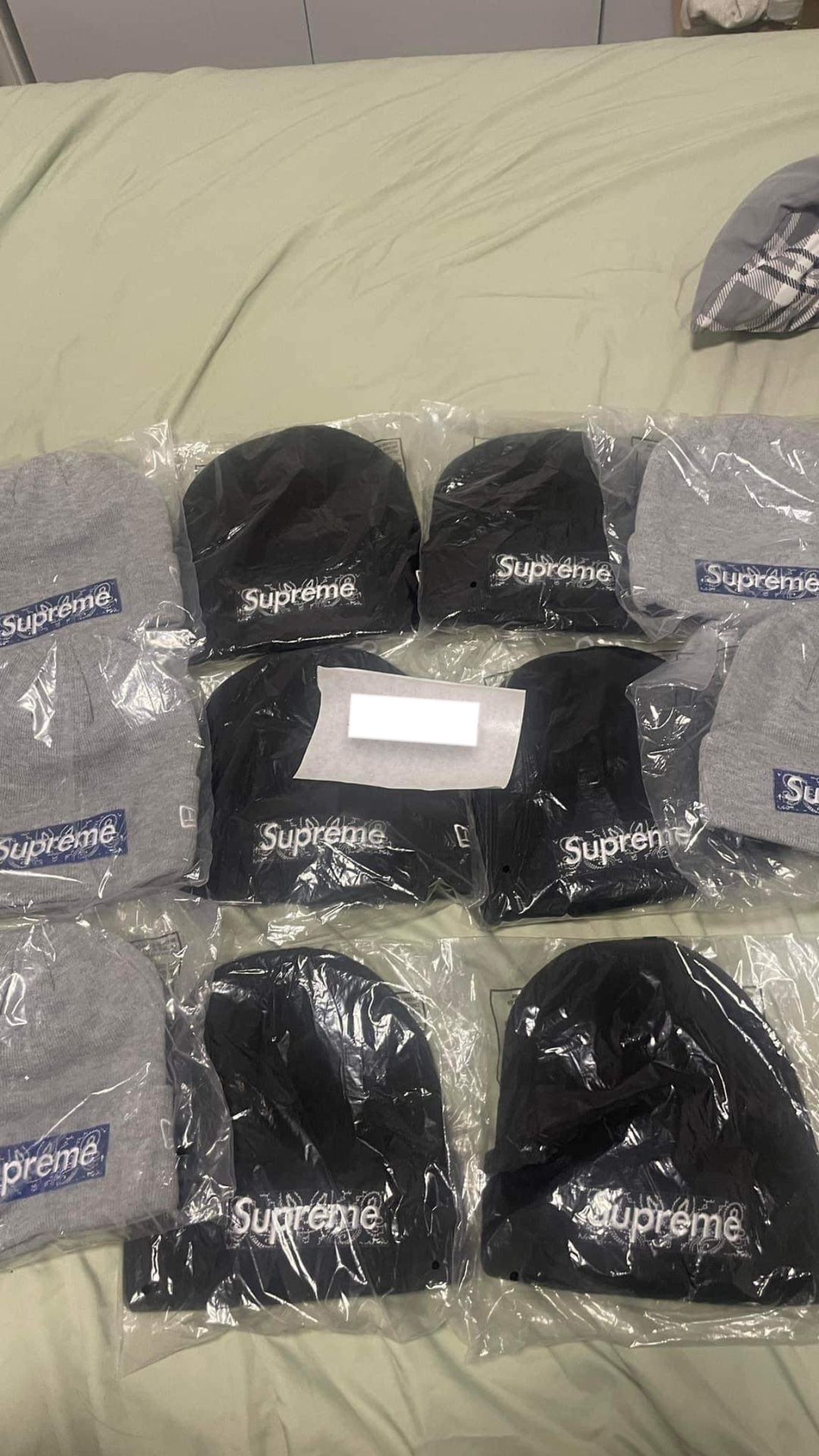 Supreme Beanie Black Grey Bandana 