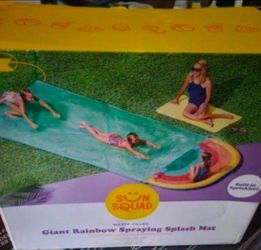 New Sun Squad Kids Inflatable Giant Rainbow Blob Spraying Splash Mat Pad 15 Feet