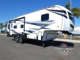 2025 Crusader 275Rdd