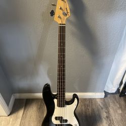 Squier P Bass 4 String Bass Guitar Year 2000