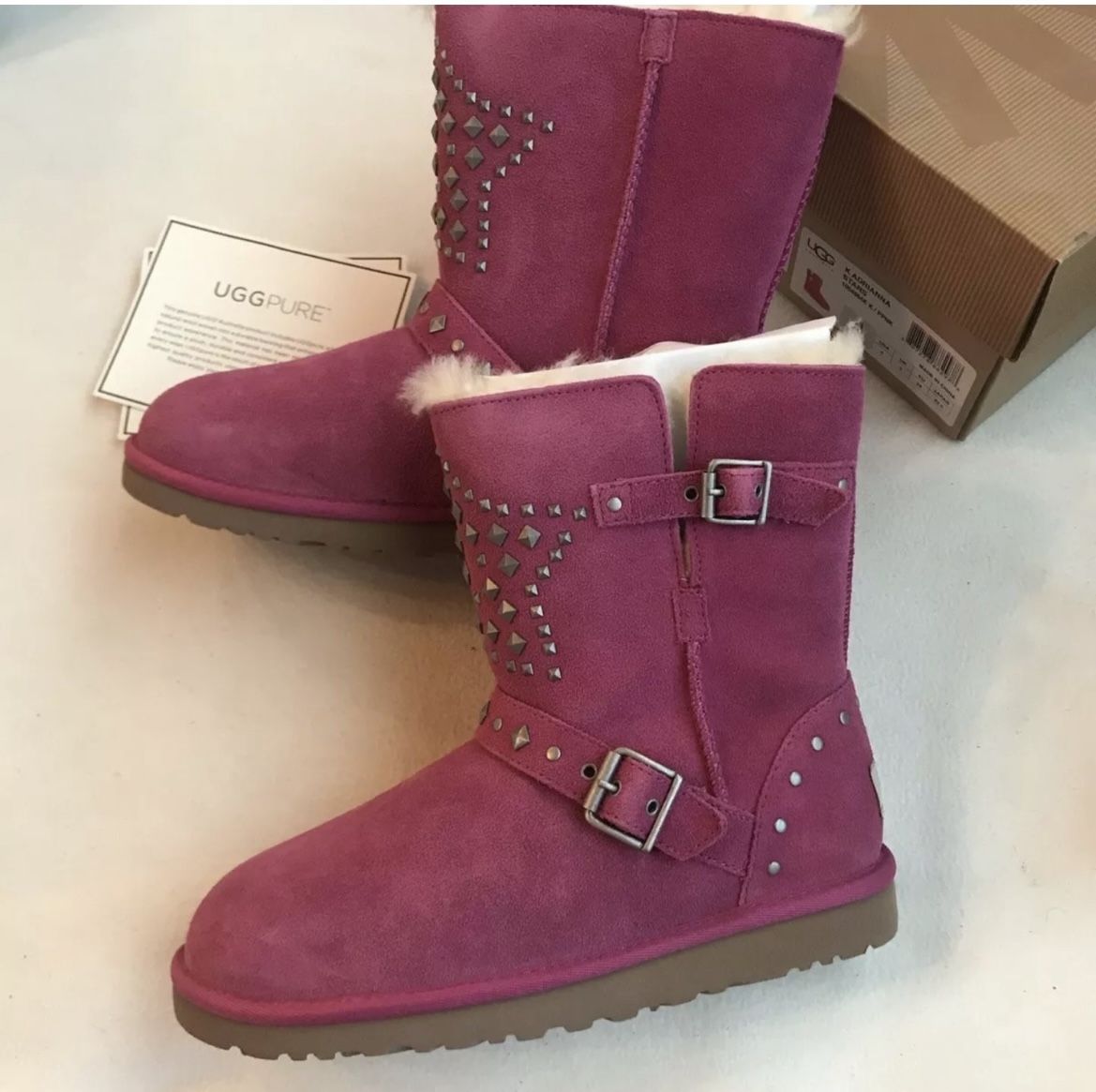 UGG ADRIANNA STARS PINK WINTER BOOTS SZ US 4 YOUTH