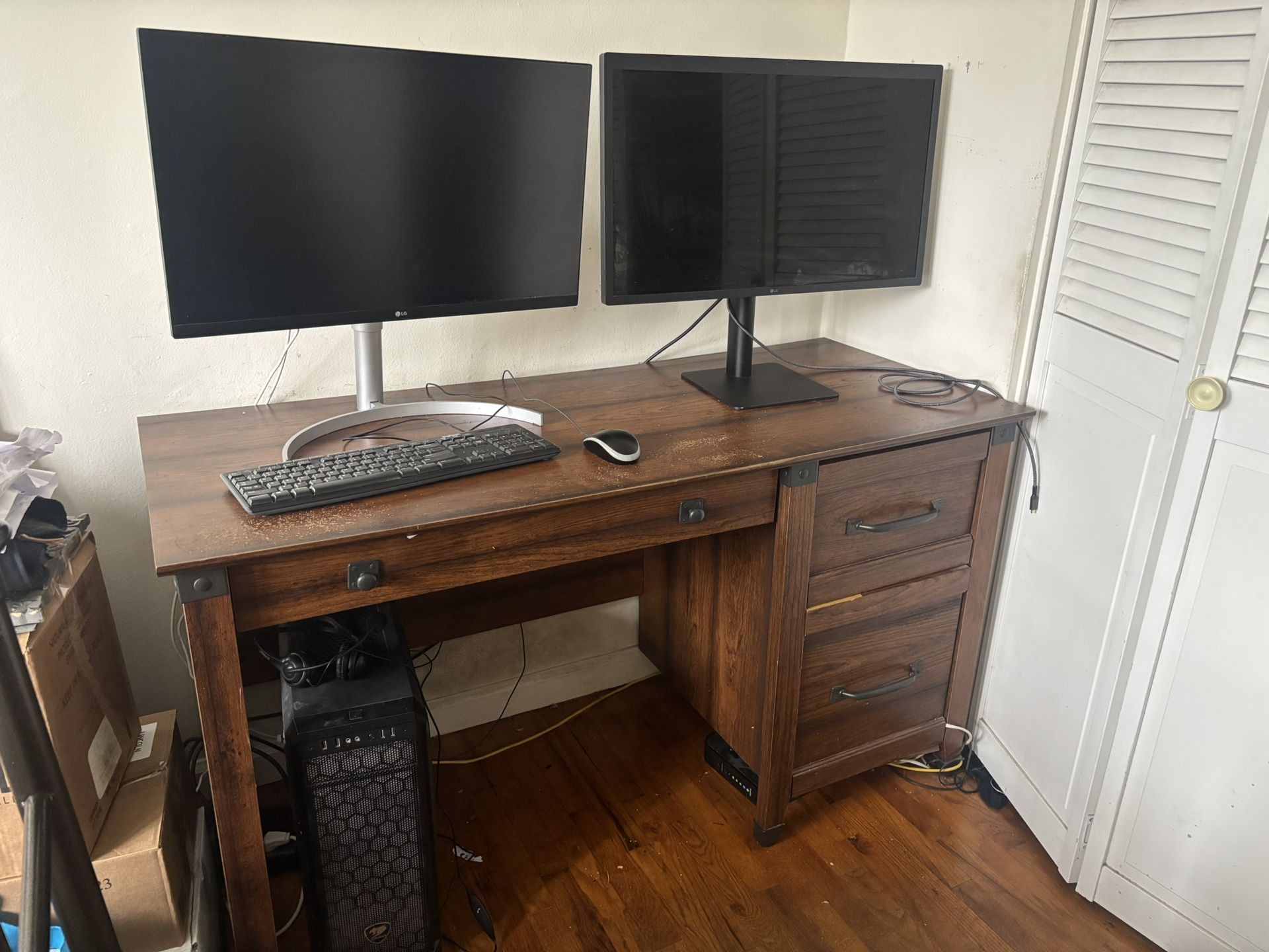 Office Desk