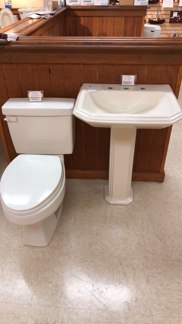 Toto Toilet And Eljer Pedestal Sink For Sale In Nashville Tn Offerup